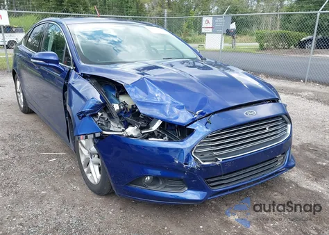 2015 Ford Fusion Se z USA, uszkodzony, nr VIN 3FA6P0HD8FR141717